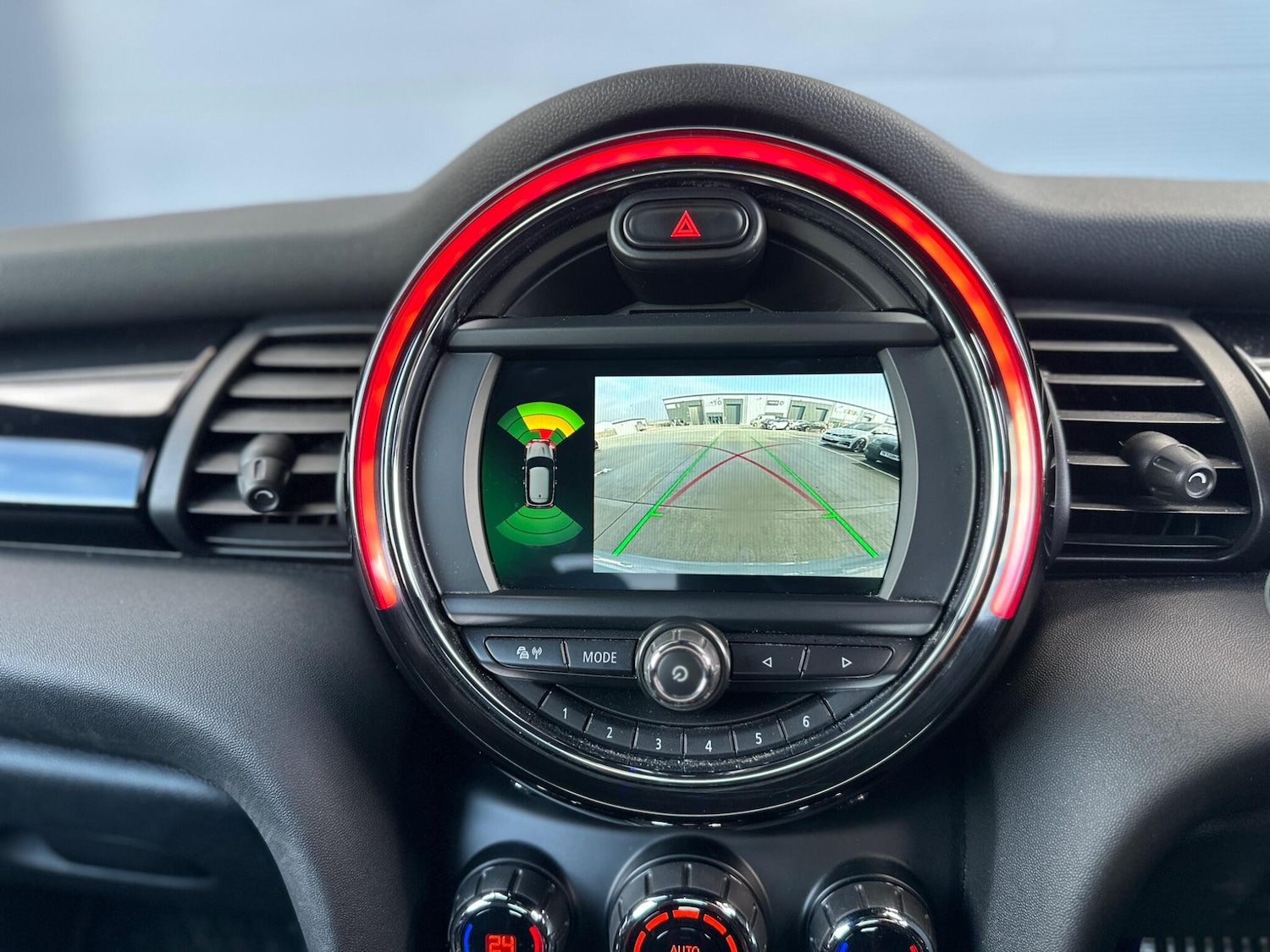 Used MINI Hatch 2019 for sale - 77135951: Photo 21