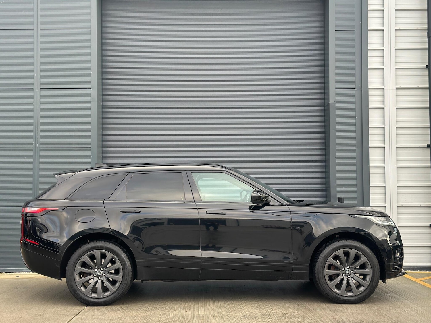 Used Land Rover Range Rover Velar 2019 for sale - 77285955: Photo 5