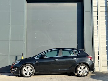 Used Vauxhall Astra 2013 for sale - 78215039: Photo