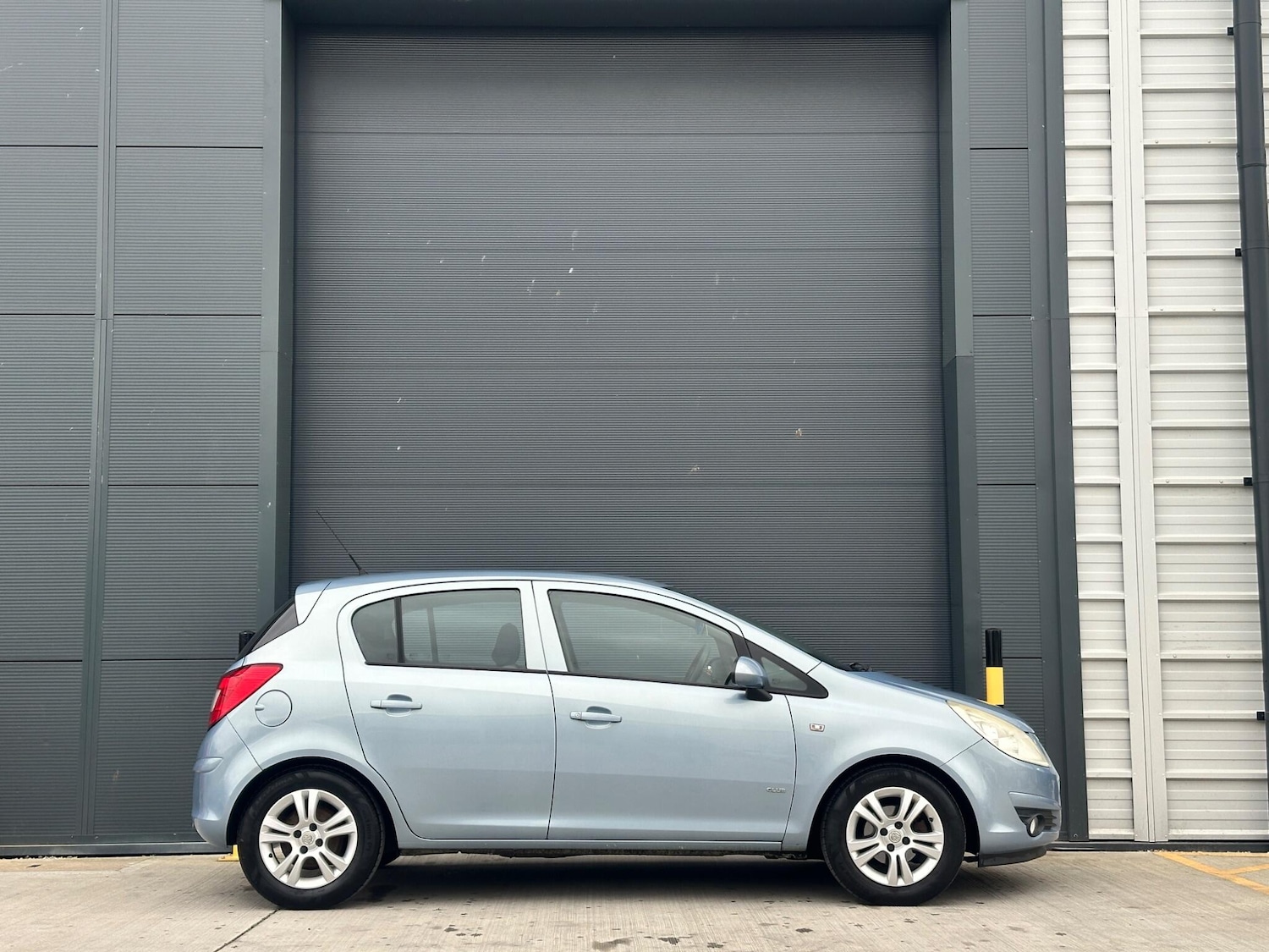 Used Vauxhall Corsa 2008 for sale - 77696130: Photo 5