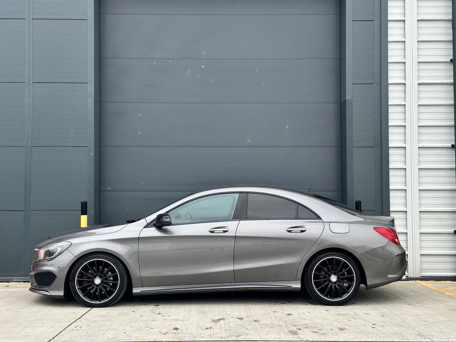 Used Mercedes-Benz CLA 2015 for sale - 77696142: Photo 4