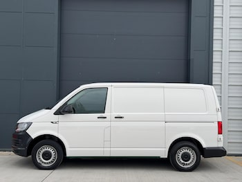 Used Volkswagen Transporter 2019 for sale - 78072964: Photo