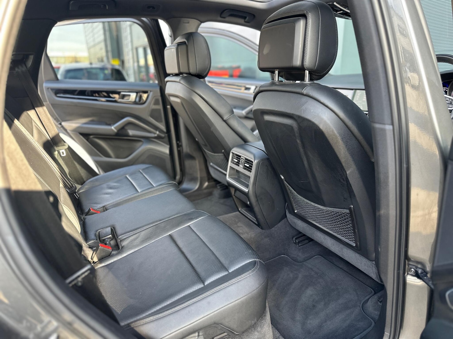 Used Porsche Cayenne 2019 for sale - 77346467: Photo 13
