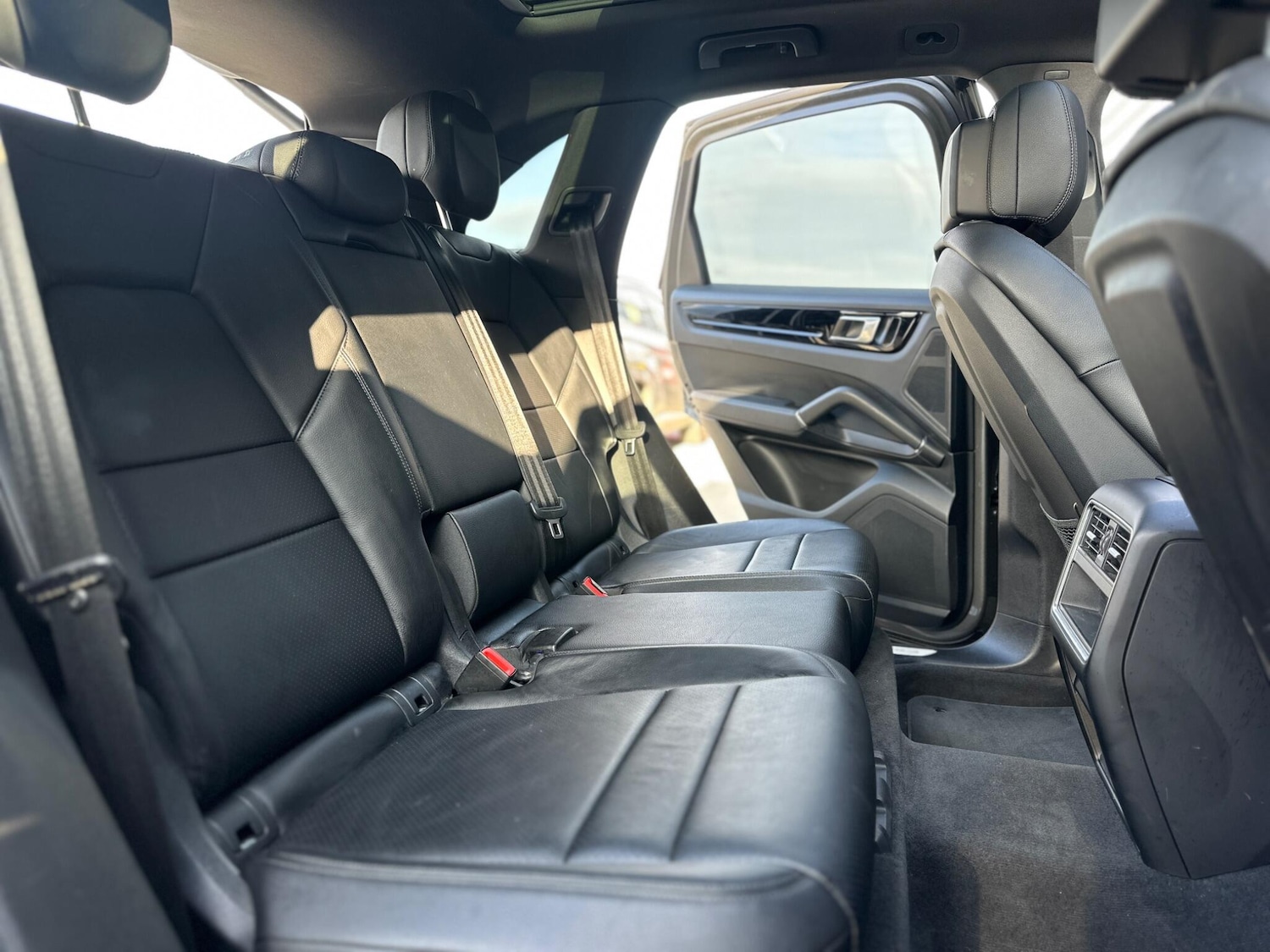 Used Porsche Cayenne 2019 for sale - 77346467: Photo 16