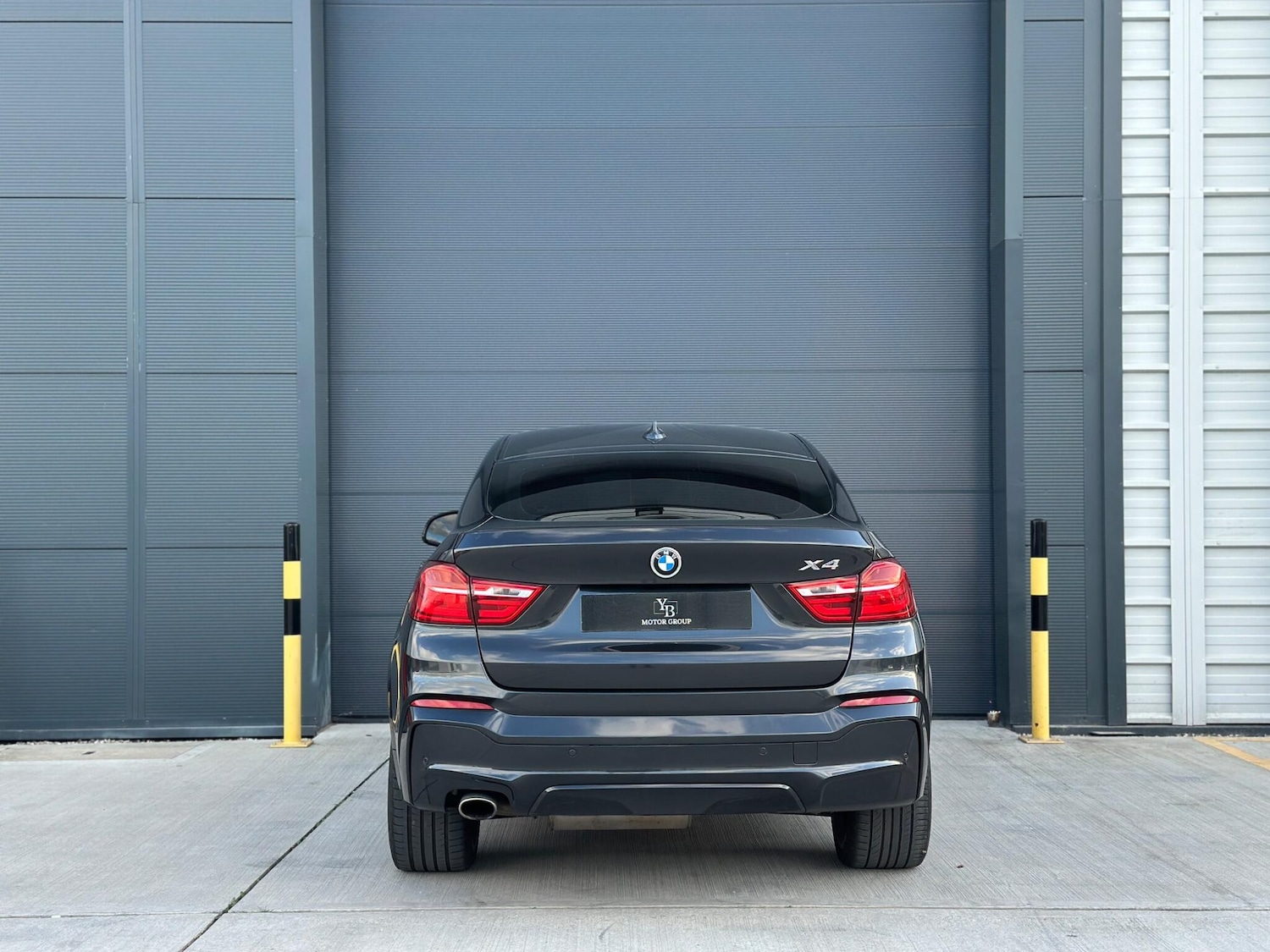 Used BMW X4 2017 for sale - 77135958: Photo 10