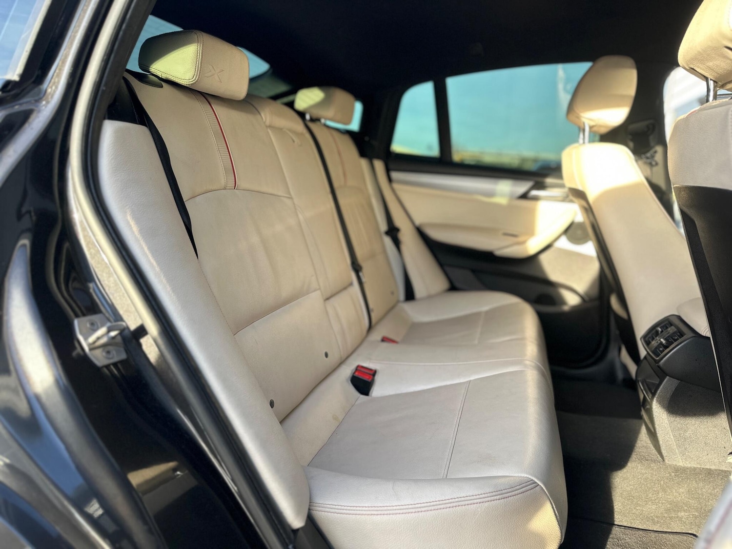 Used BMW X4 2017 for sale - 77135958: Photo 14