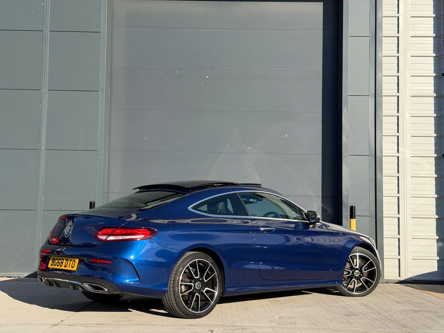 Used Mercedes-Benz C Class 2018 for sale - 78148174: Photo 6