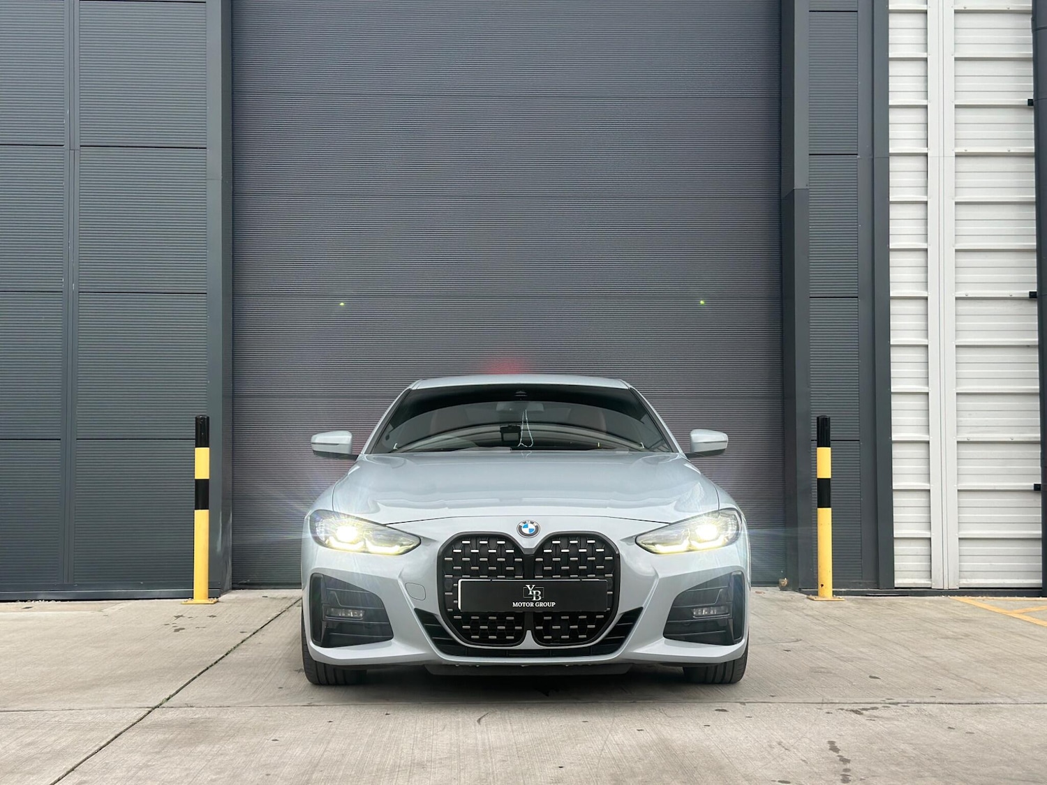 Used BMW 4 Series 2022 for sale - 77135953: Photo 2