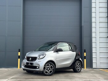 Used smart fortwo 2018 for sale - 76781984: Photo