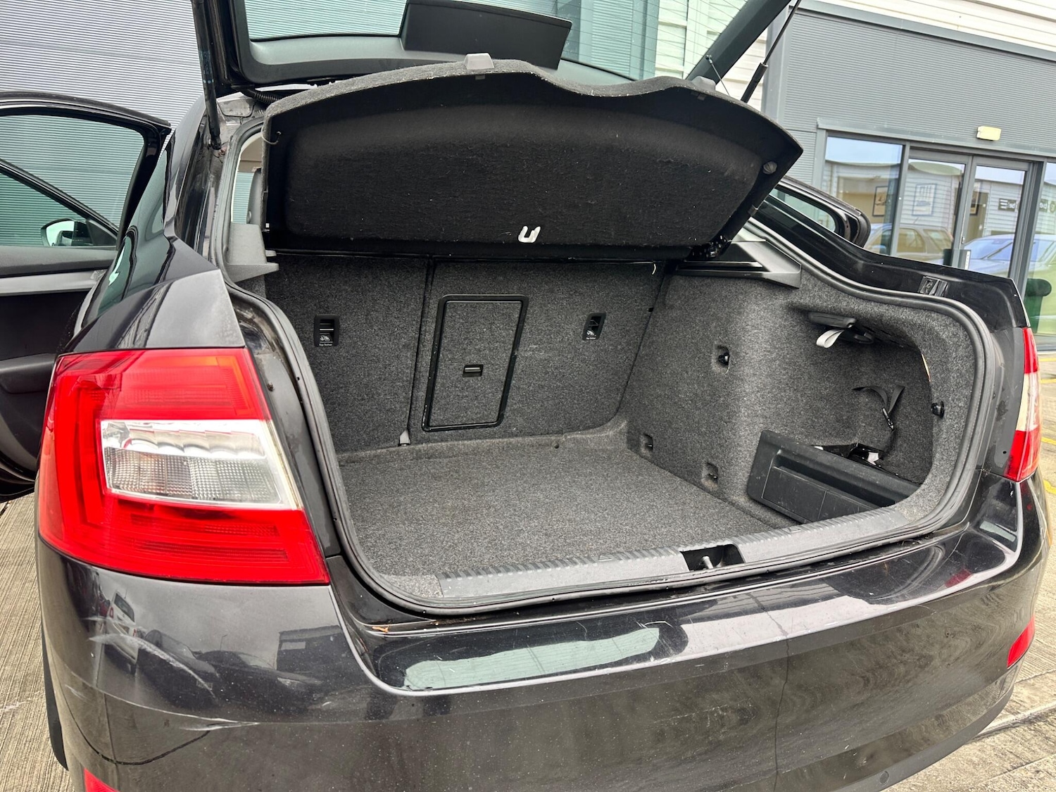 Used Skoda Octavia 2013 for sale - 77612826: Photo 11