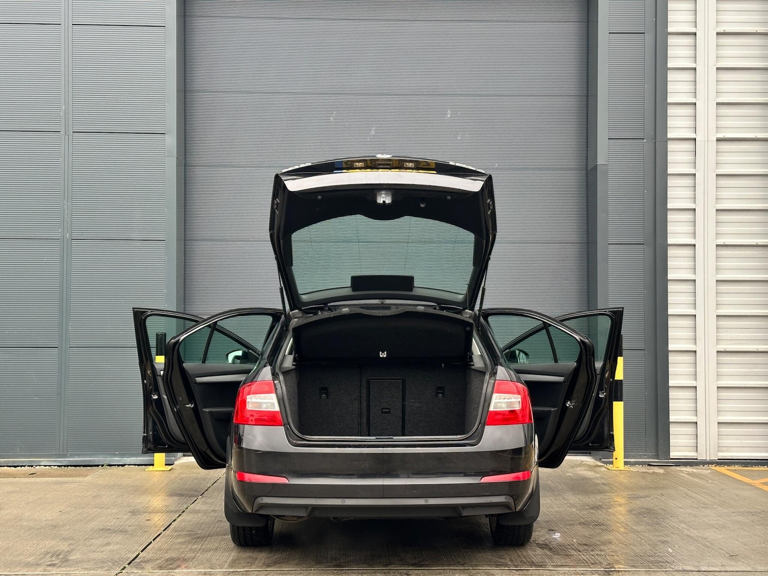 Used Skoda Octavia 2013 for sale - 77612826: Photo 12