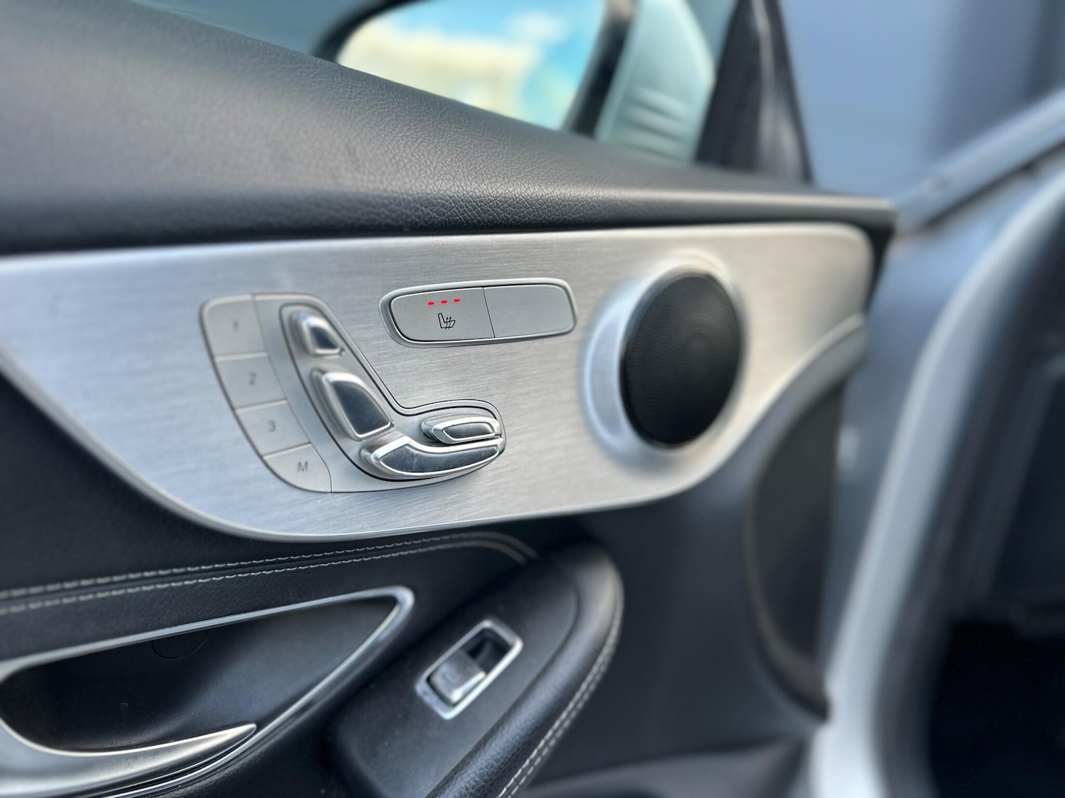 Used Mercedes-Benz C Class 2016 for sale - 77135960: Photo 14