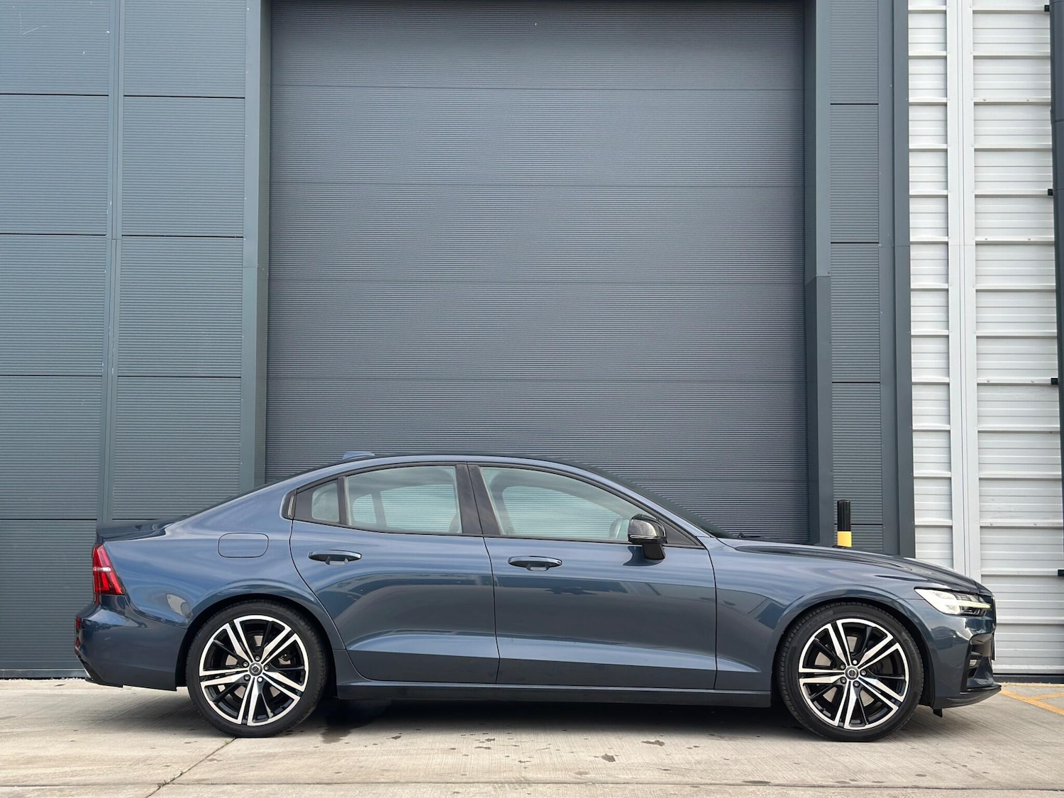 Used Volvo S60 2019 for sale - 76781735: Photo 7
