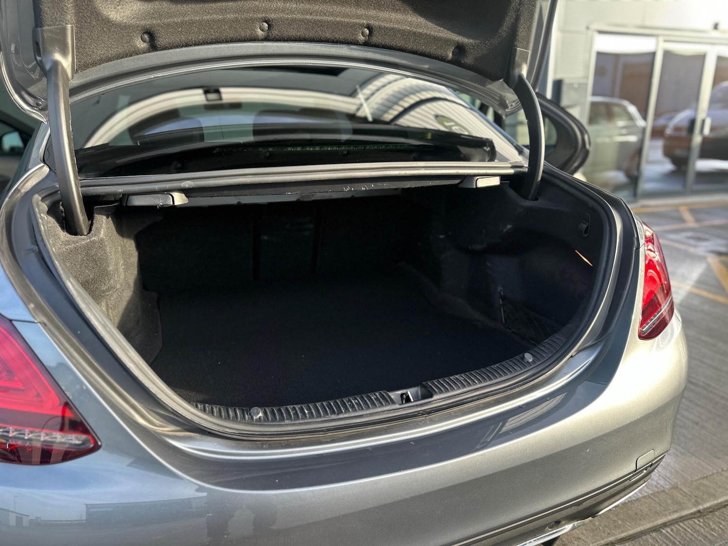 Used Mercedes-Benz C Class 2020 for sale - 77411780: Photo 10