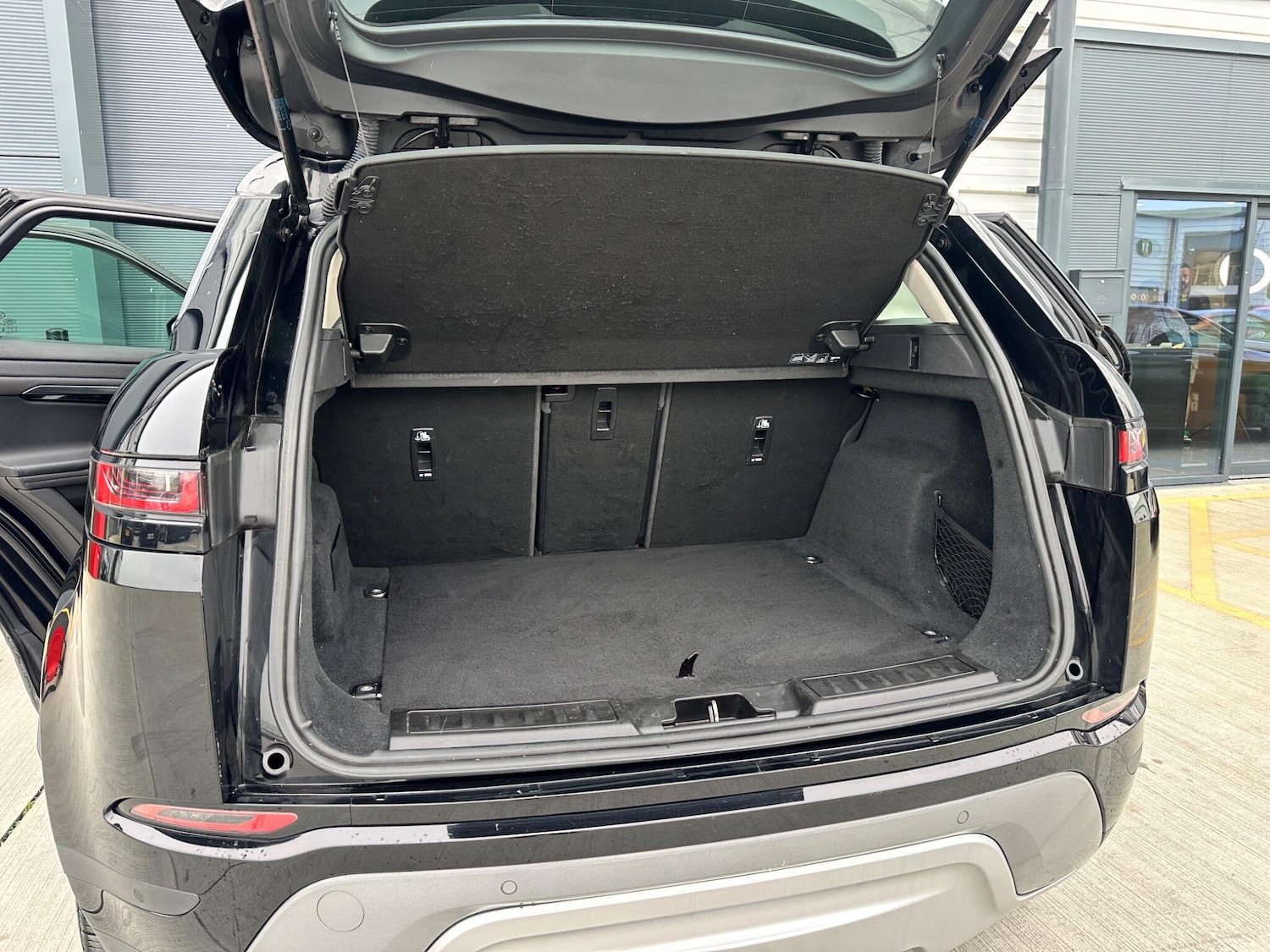 Used Land Rover Range Rover Evoque 2019 for sale - 77783133: Photo 11