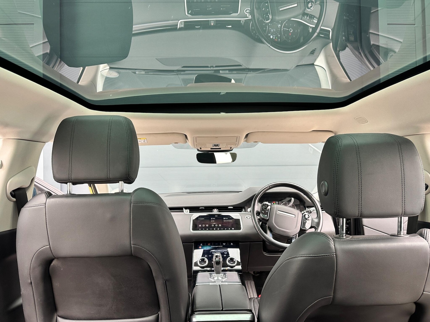 Used Land Rover Range Rover Evoque 2019 for sale - 77783133: Photo 12