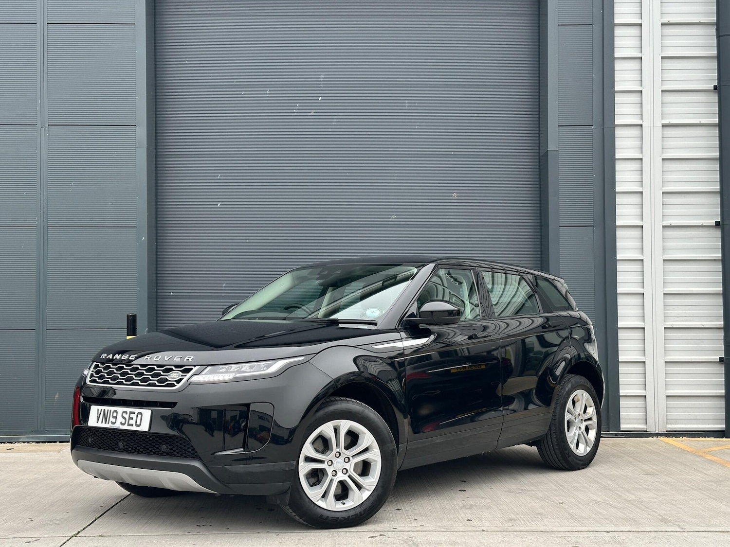 Used Land Rover Range Rover Evoque 2019 for sale - 77783133: Photo 3