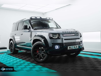 Used Land Rover Defender 2021 for sale - 79545372: Photo