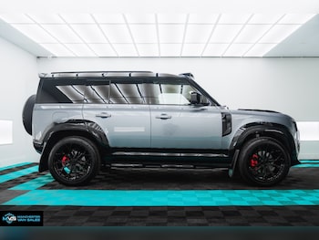 Used Land Rover Defender 2021 for sale - 79545372: Photo
