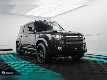 Used Land Rover Defender 2024 for sale - 78437156: Photo