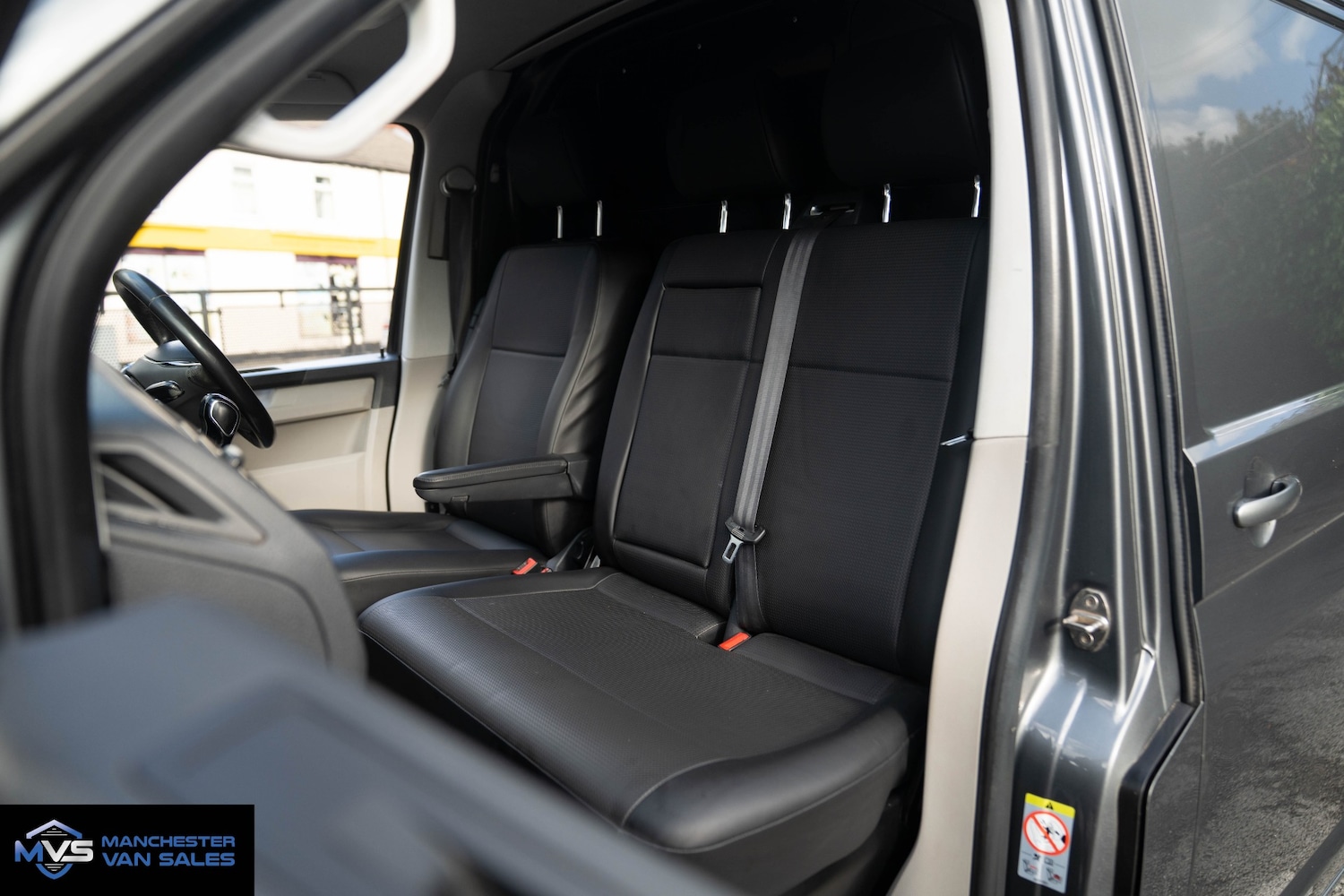 Used Volkswagen Transporter 2018 for sale - 76566359: Photo 12