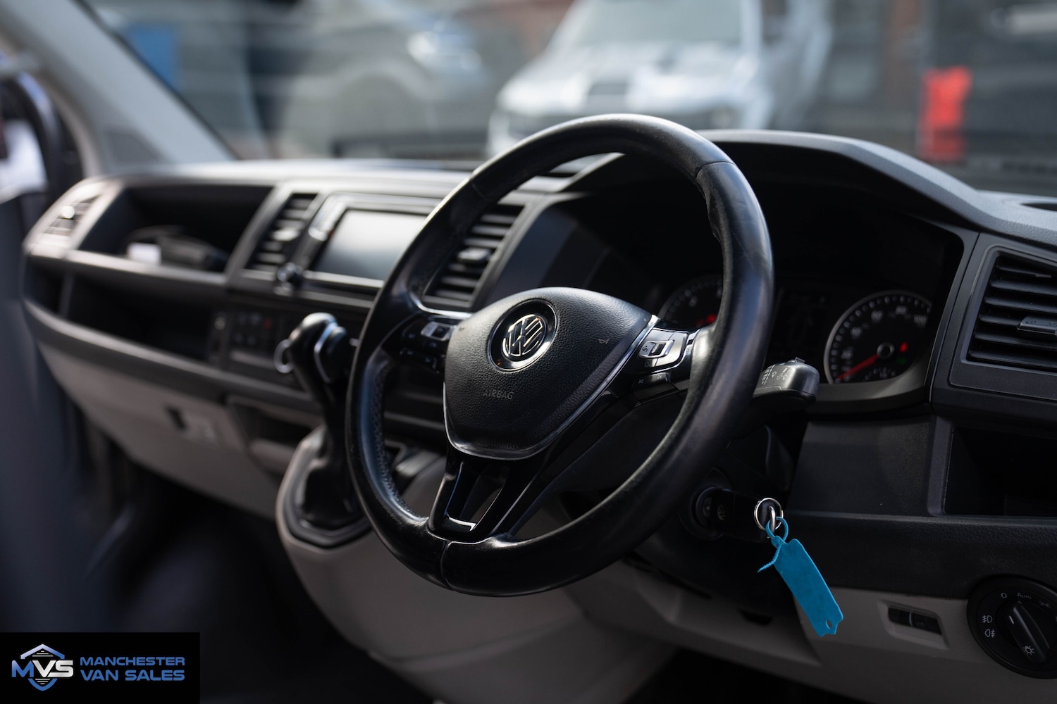 Used Volkswagen Transporter 2018 for sale - 76566359: Photo 16