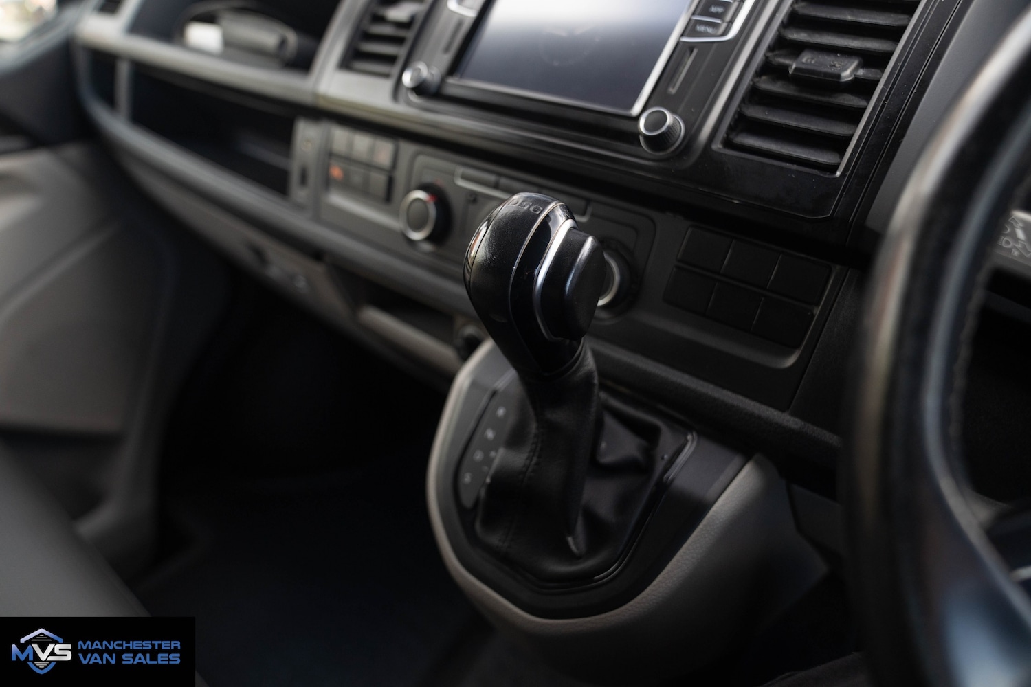 Used Volkswagen Transporter 2018 for sale - 76566359: Photo 23