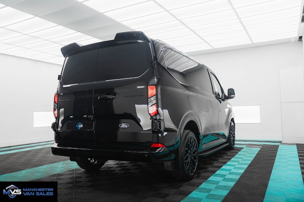 Used Ford Transit Custom 2024 for sale - 76207625: Photo 3