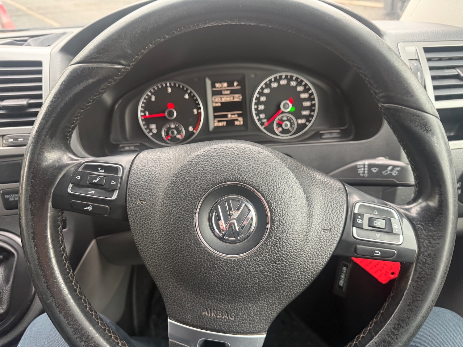 Used Volkswagen Transporter 2015 for sale - 77271058: Photo 10