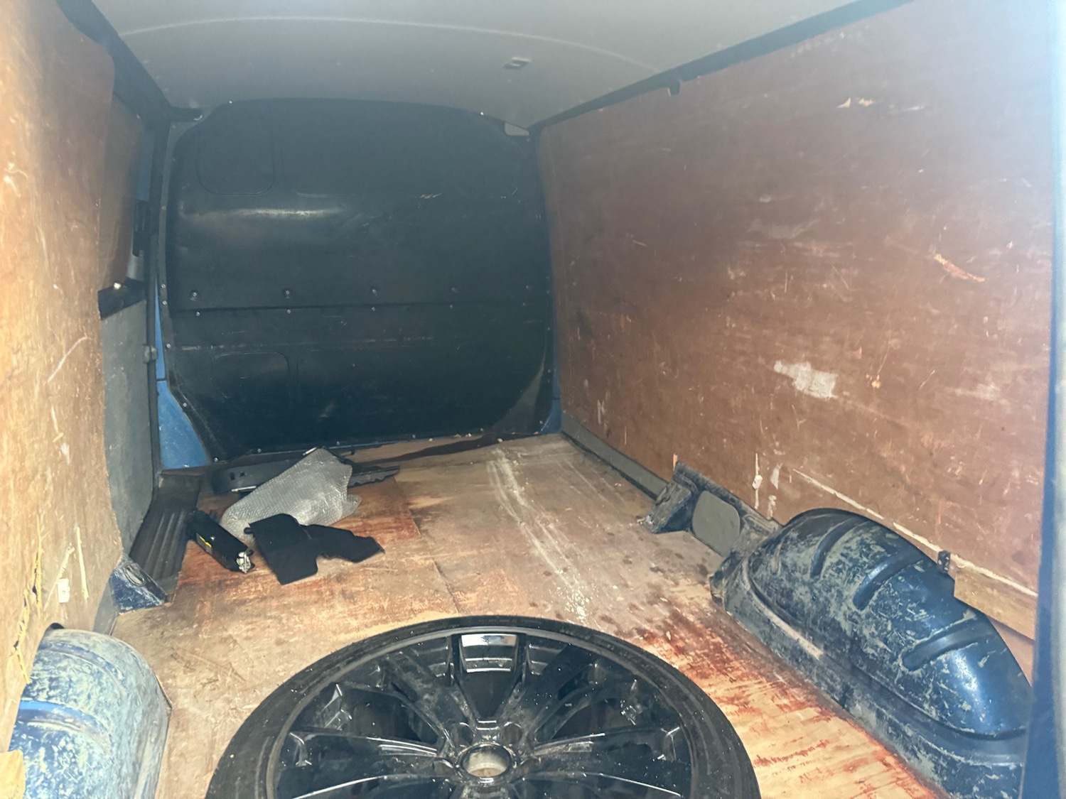 Used Volkswagen Transporter 2015 for sale - 77271058: Photo 18