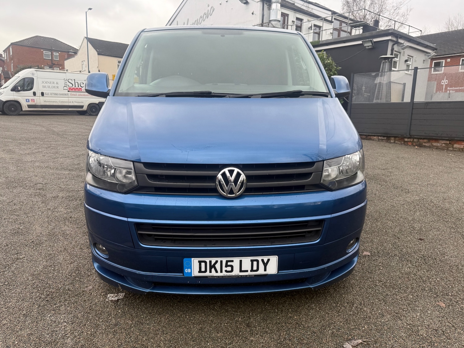 Used Volkswagen Transporter 2015 for sale - 77271058: Photo 2