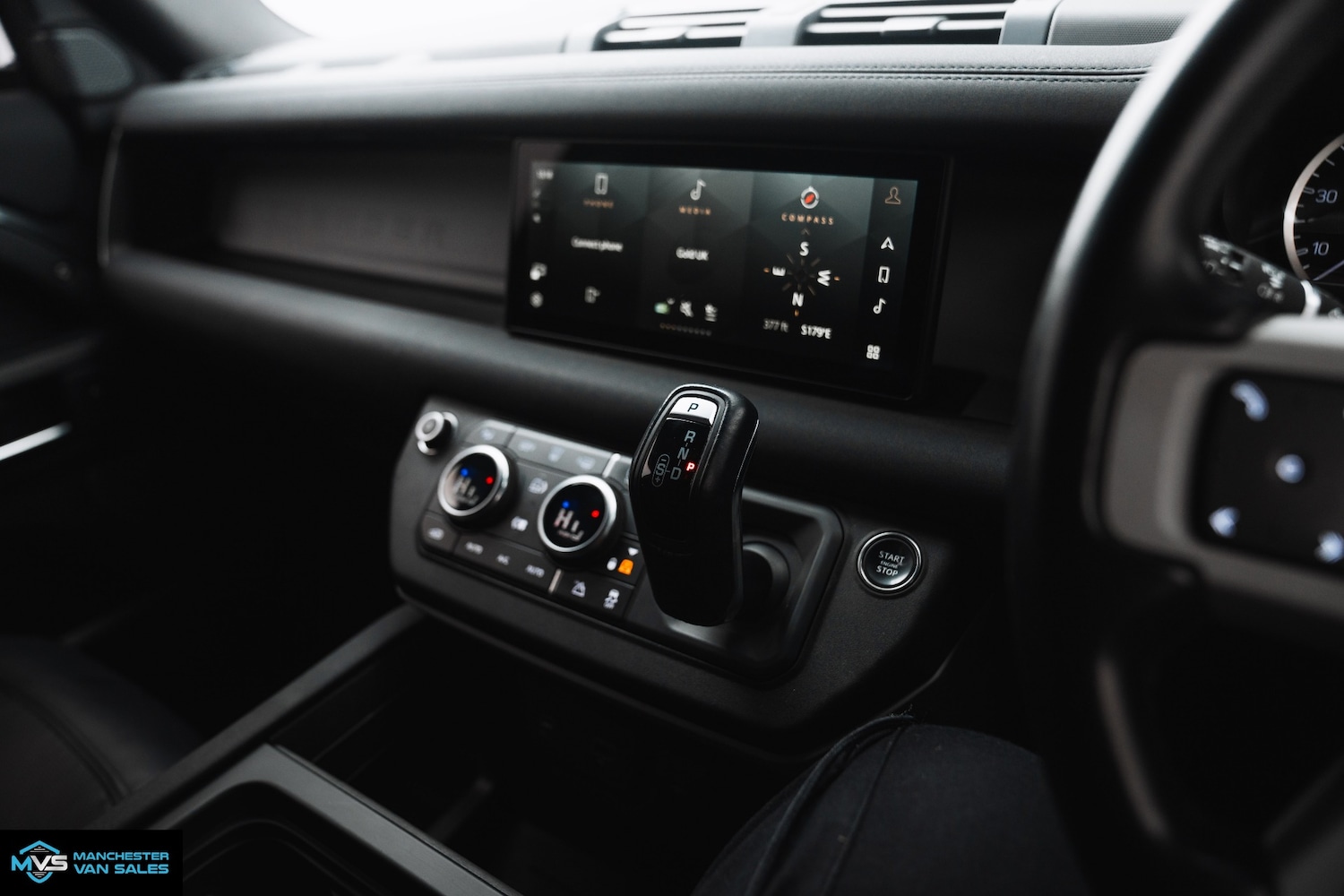 Used Land Rover Defender 2023 for sale - 76638695: Photo 14