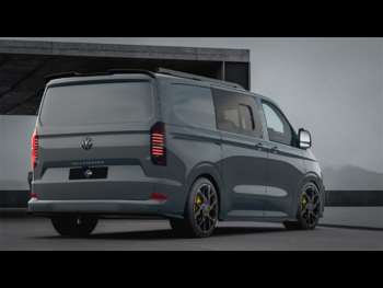 Used Volkswagen Transporter 2025 for sale - 74204640: Photo