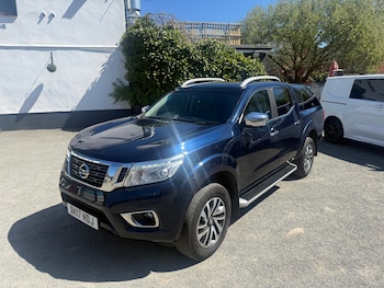 Used Nissan Navara 2017 for sale - 78732956: Photo