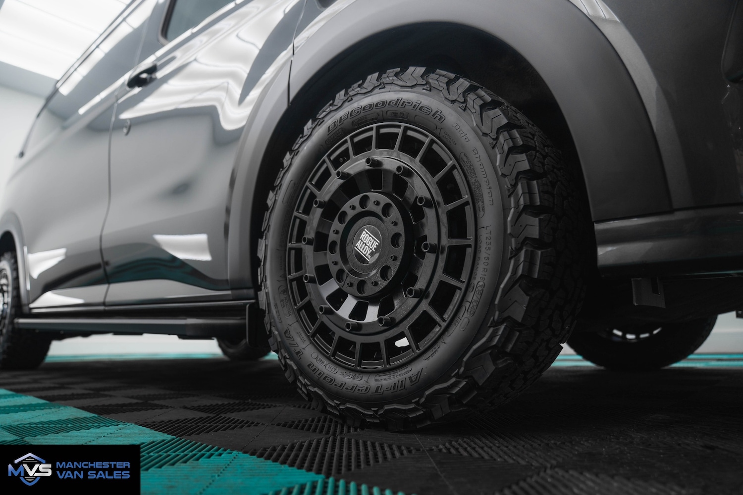 Used Ford Transit Custom 2024 for sale - 76533645: Photo 2