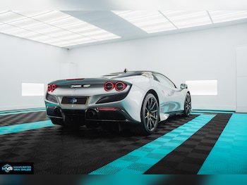 Used Ferrari F8 Tributo 2020 for sale - 79243862: Photo