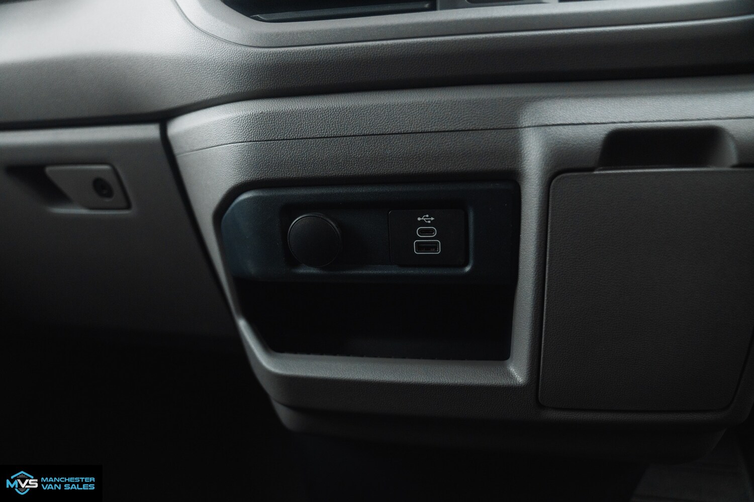 Used Volkswagen Transporter 2026 for sale - 77638818: Photo 37