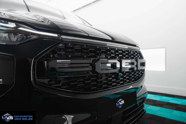 Used Ford Transit Custom 2025 for sale - 74525900: Photo 2