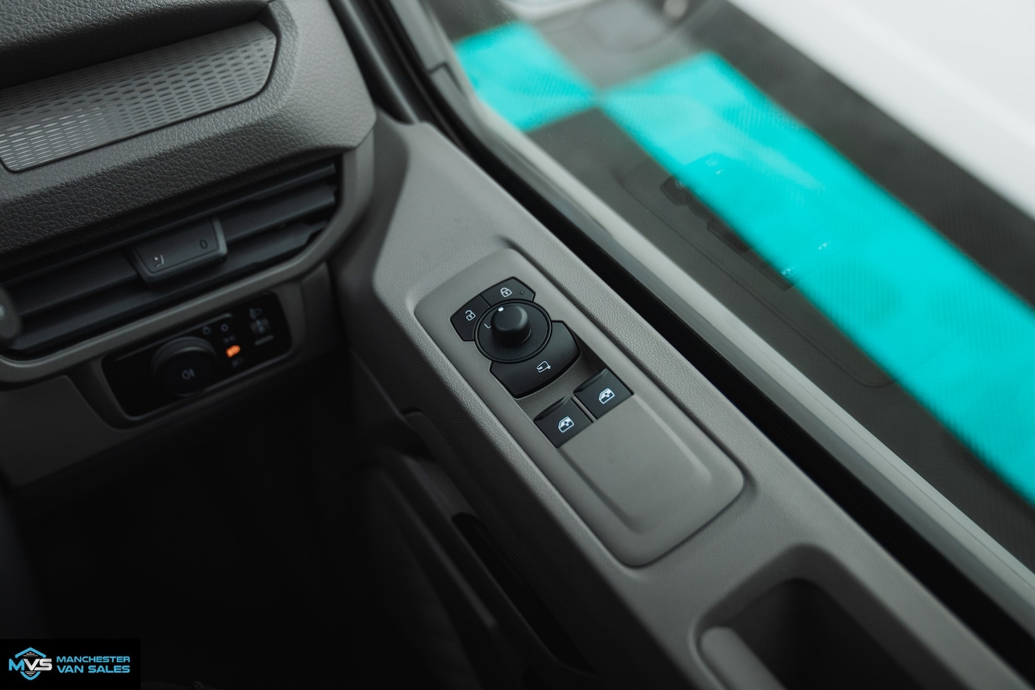 Used Volkswagen Transporter 2026 for sale - 77222889: Photo 25