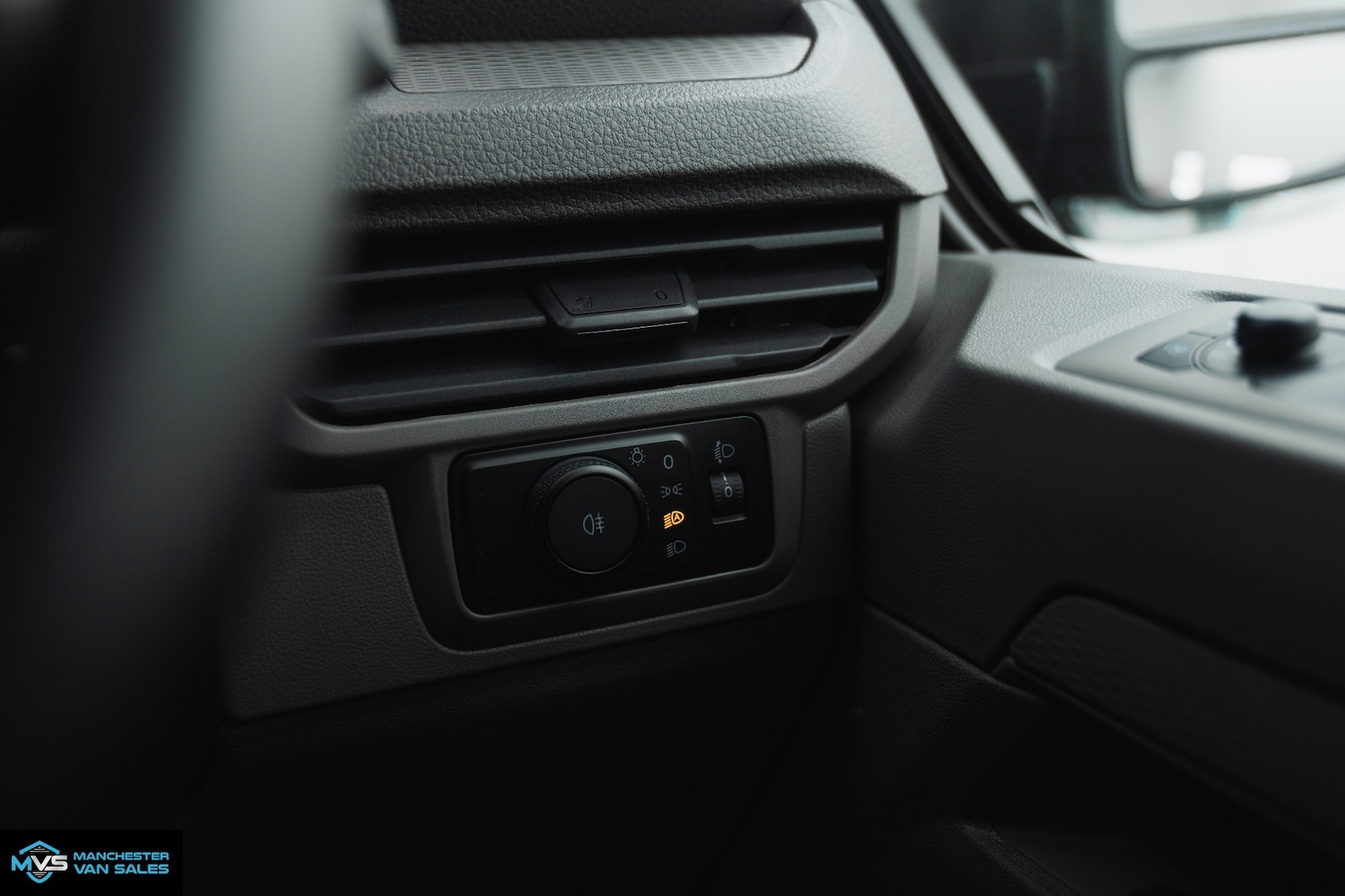 Used Volkswagen Transporter 2026 for sale - 77222905: Photo 41