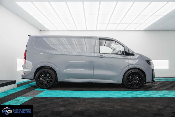 Used Volkswagen Transporter 2025 for sale - 75418175: Photo 2