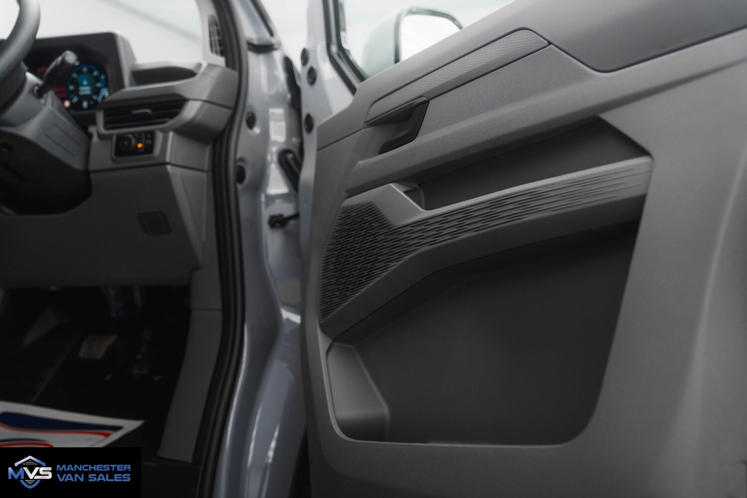 Used Volkswagen Transporter for sale - 76401870: Photo 24