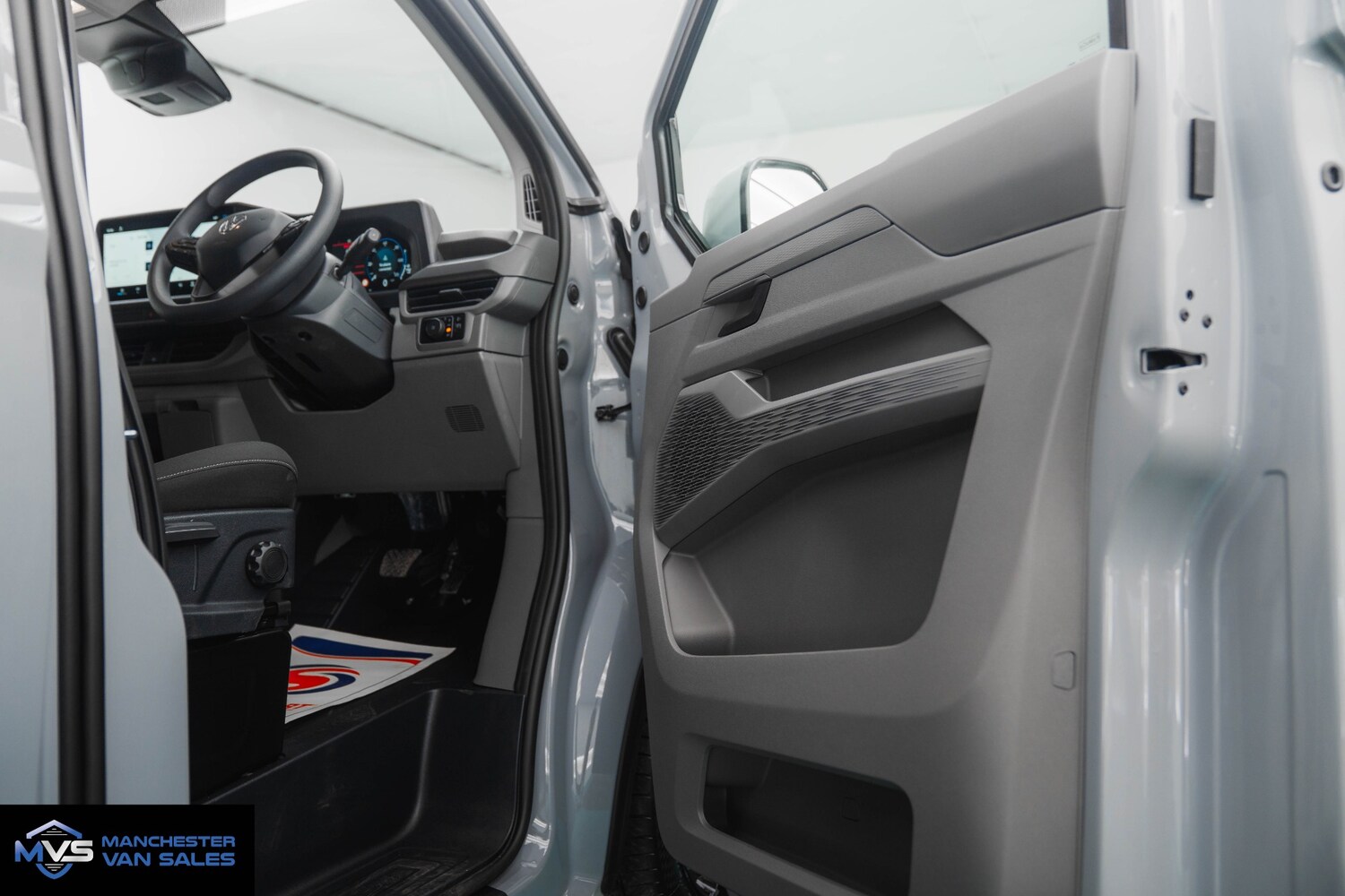 Used Volkswagen Transporter for sale - 76401870: Photo 25