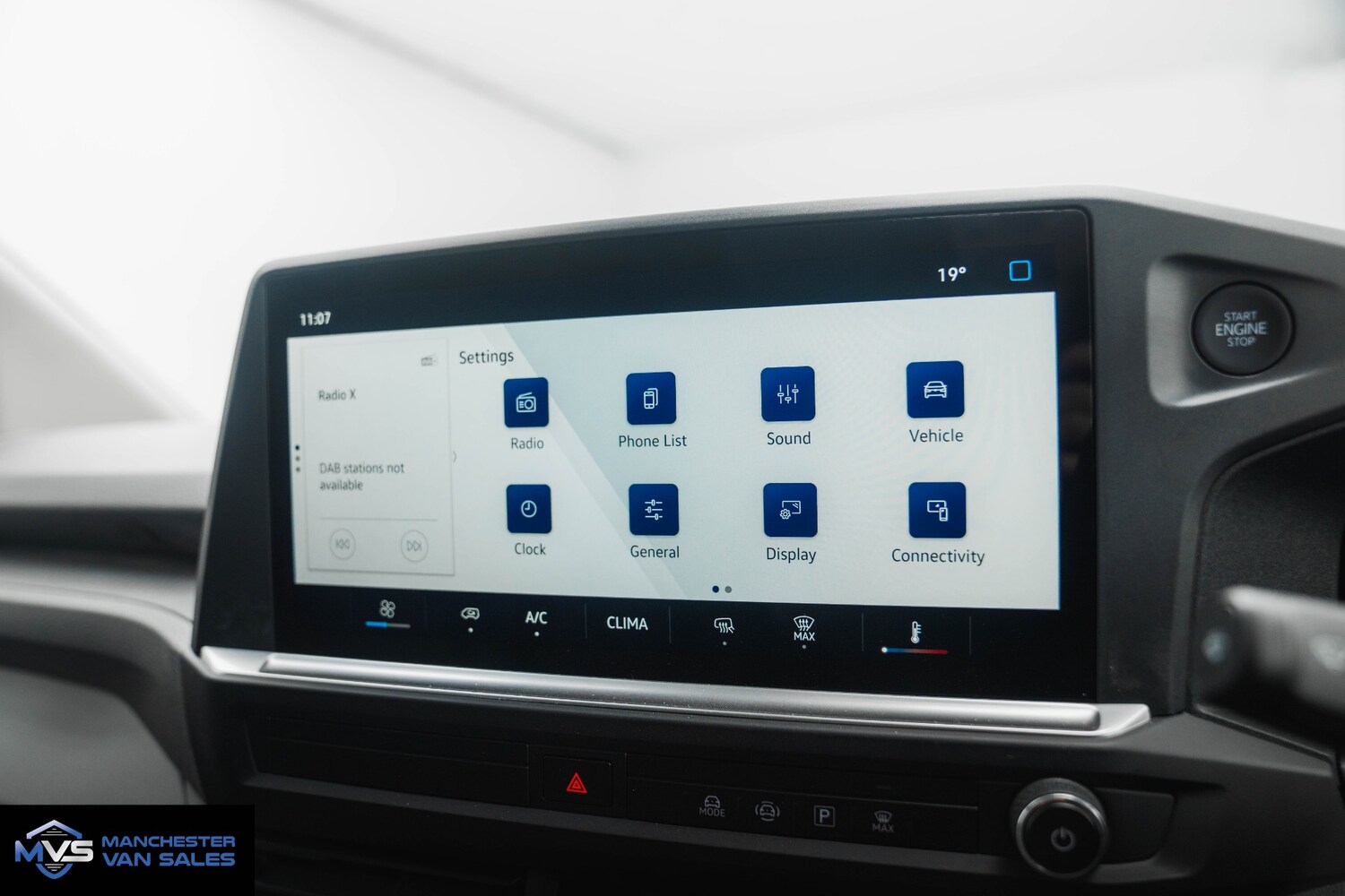 Used Volkswagen Transporter for sale - 76401870: Photo 26