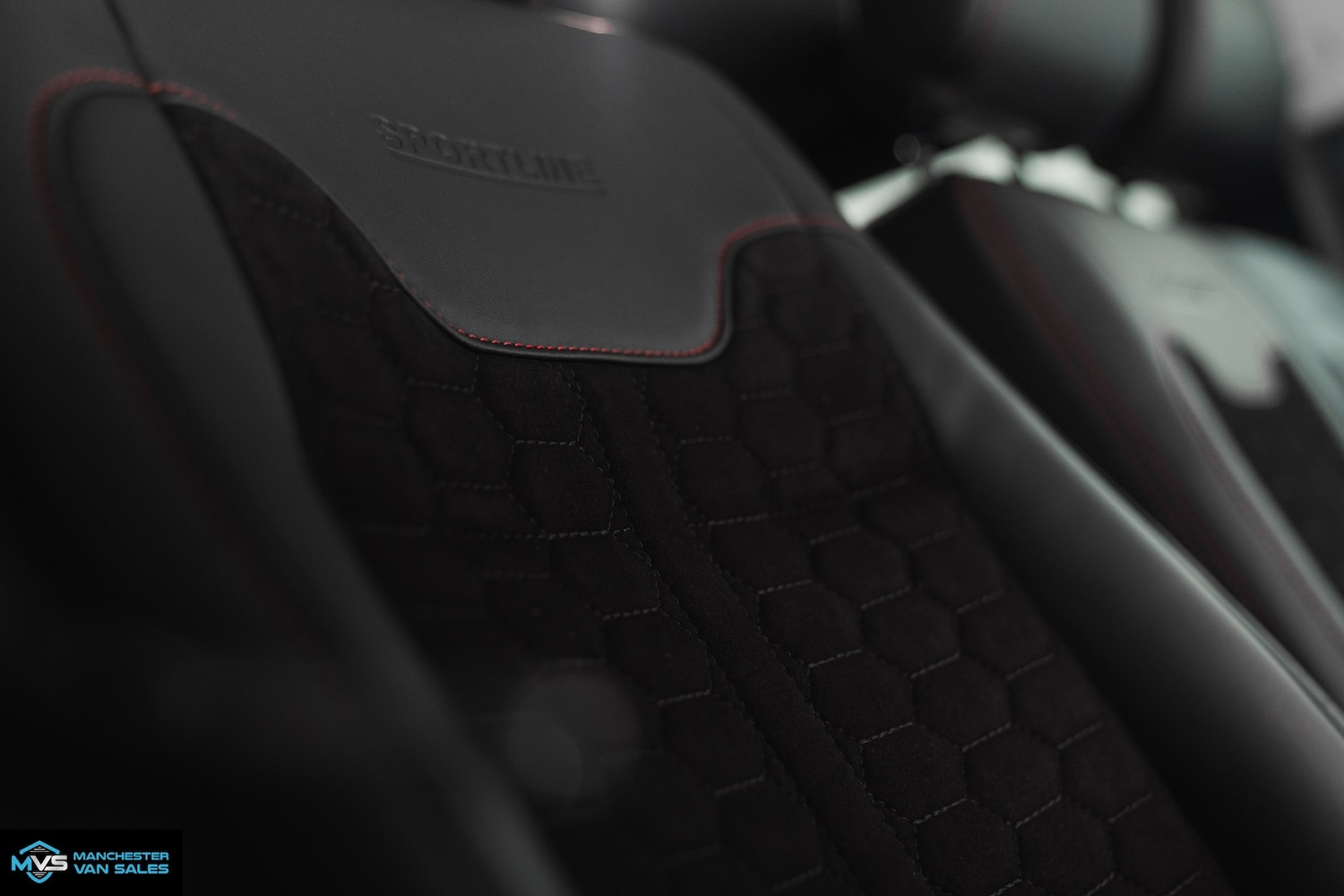 Used Volkswagen Transporter 2024 for sale - 77581609: Photo 11