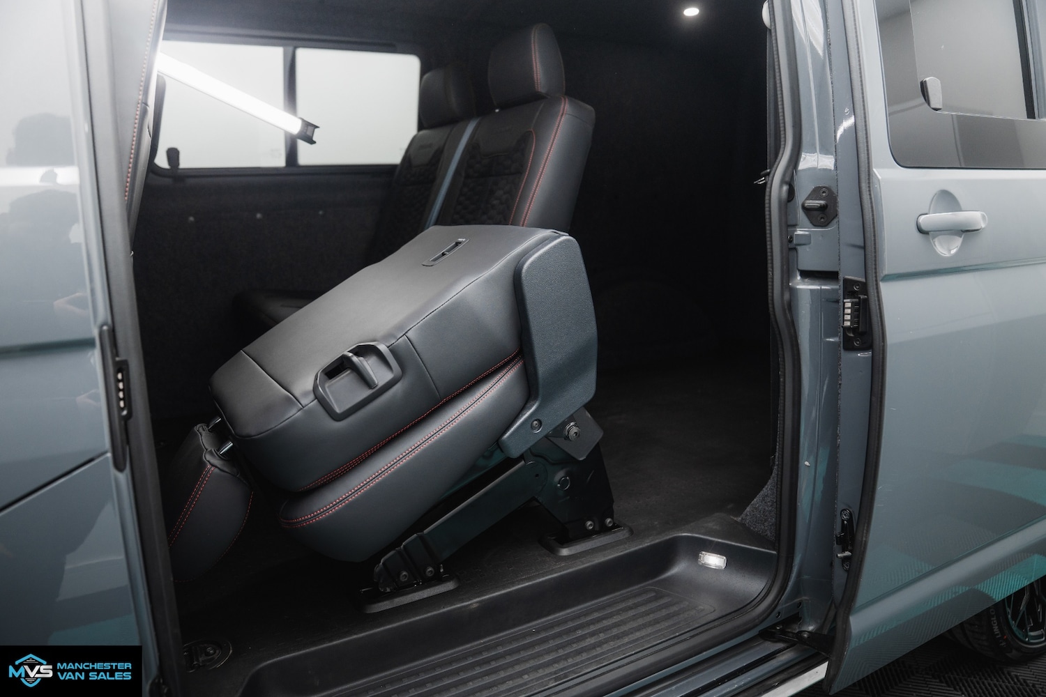 Used Volkswagen Transporter 2024 for sale - 77581609: Photo 15