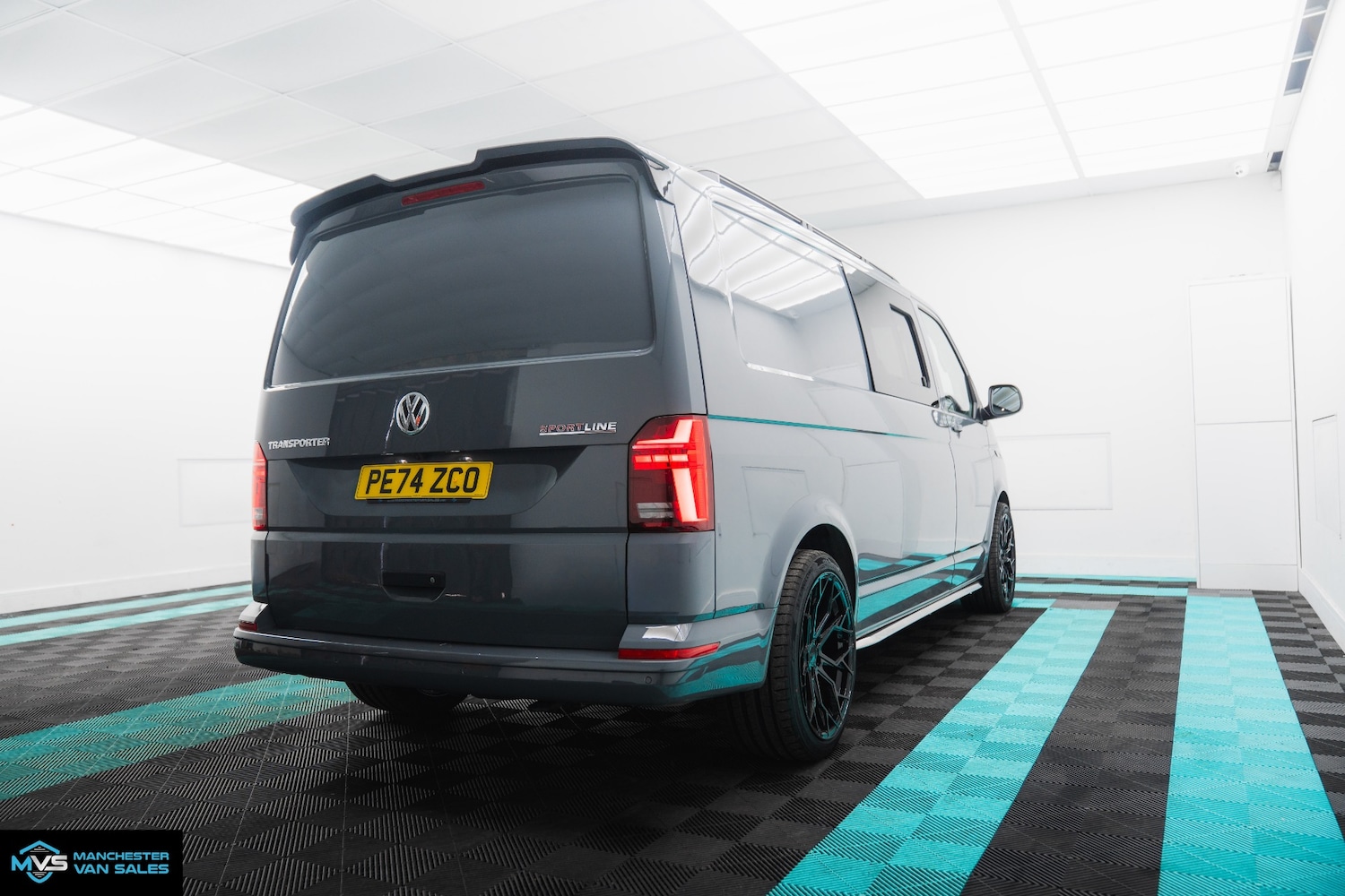 Used Volkswagen Transporter 2024 for sale - 77581609: Photo 24