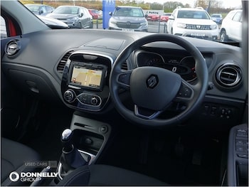 Used Renault Captur 2020 for sale - 76486058: Photo