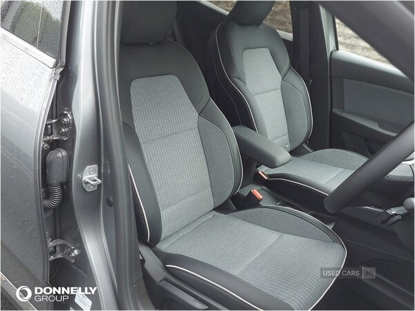 Used Renault Clio 2025 for sale - 75416062: Photo 8