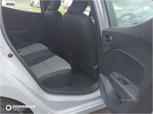 Used Renault Clio 2025 for sale - 75859136: Photo 10